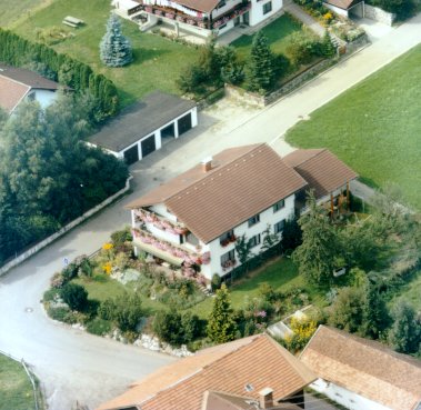myhome2.jpg (44460 Byte)